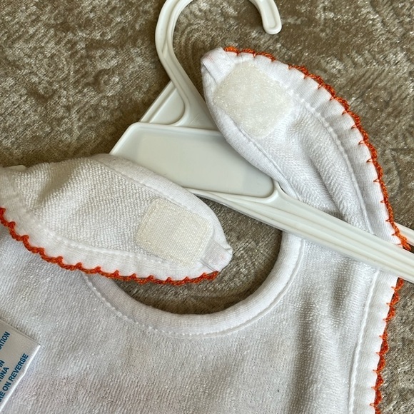 Brand New Set of 2 Cloth Baby Bibs Orange Halloween Thanksgiving Turkey Pumpkin - Picture 13 of 14